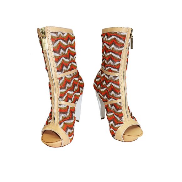 NEW L.A.M.B. by Gwen Stefani Knit Chevron Stripe KNIT Platform Booties Size 6 - Picture 5 of 9